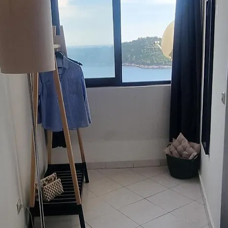 Mia Sea View *