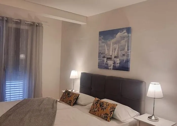 Mia Sea View Apartment *